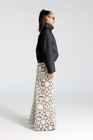 ŞORTLU UZUN DANTEL ETEK