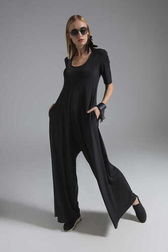 JUMPSUIT WITH SHORT SLEEVE AND SCOOP NECK - Thumbnail